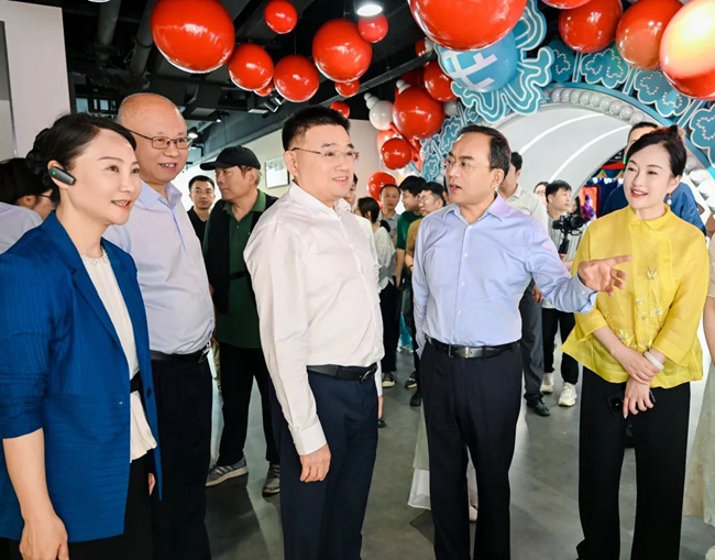 微信图片_20250612225423.jpg